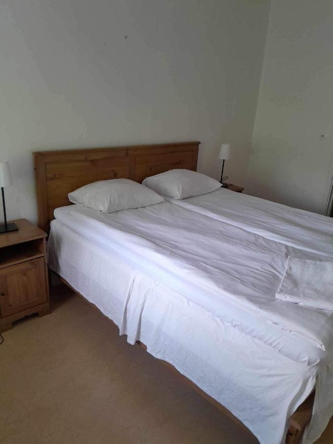 Gullringens Vaerdshus & Hotell Luaran gambar