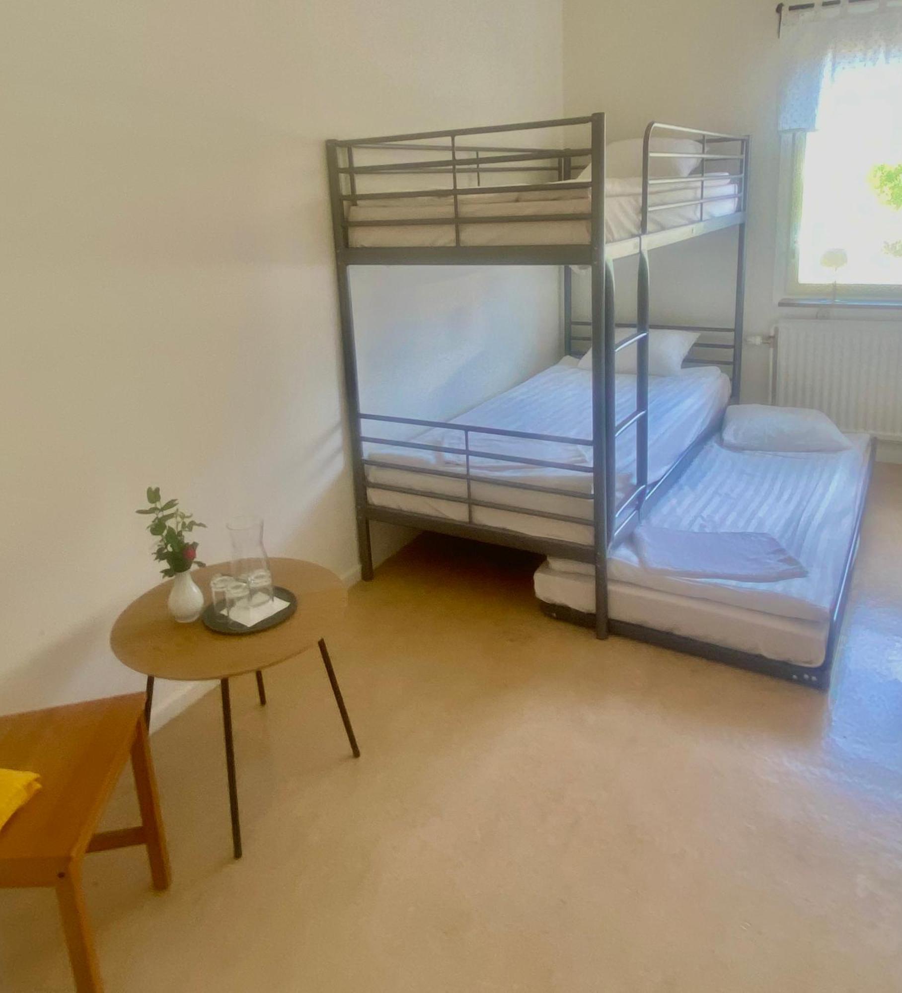 Gullringens Vaerdshus & Hotell Luaran gambar